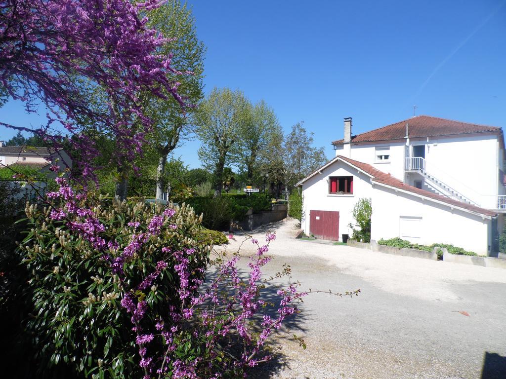 Auberge De Lamagistere Exterior photo